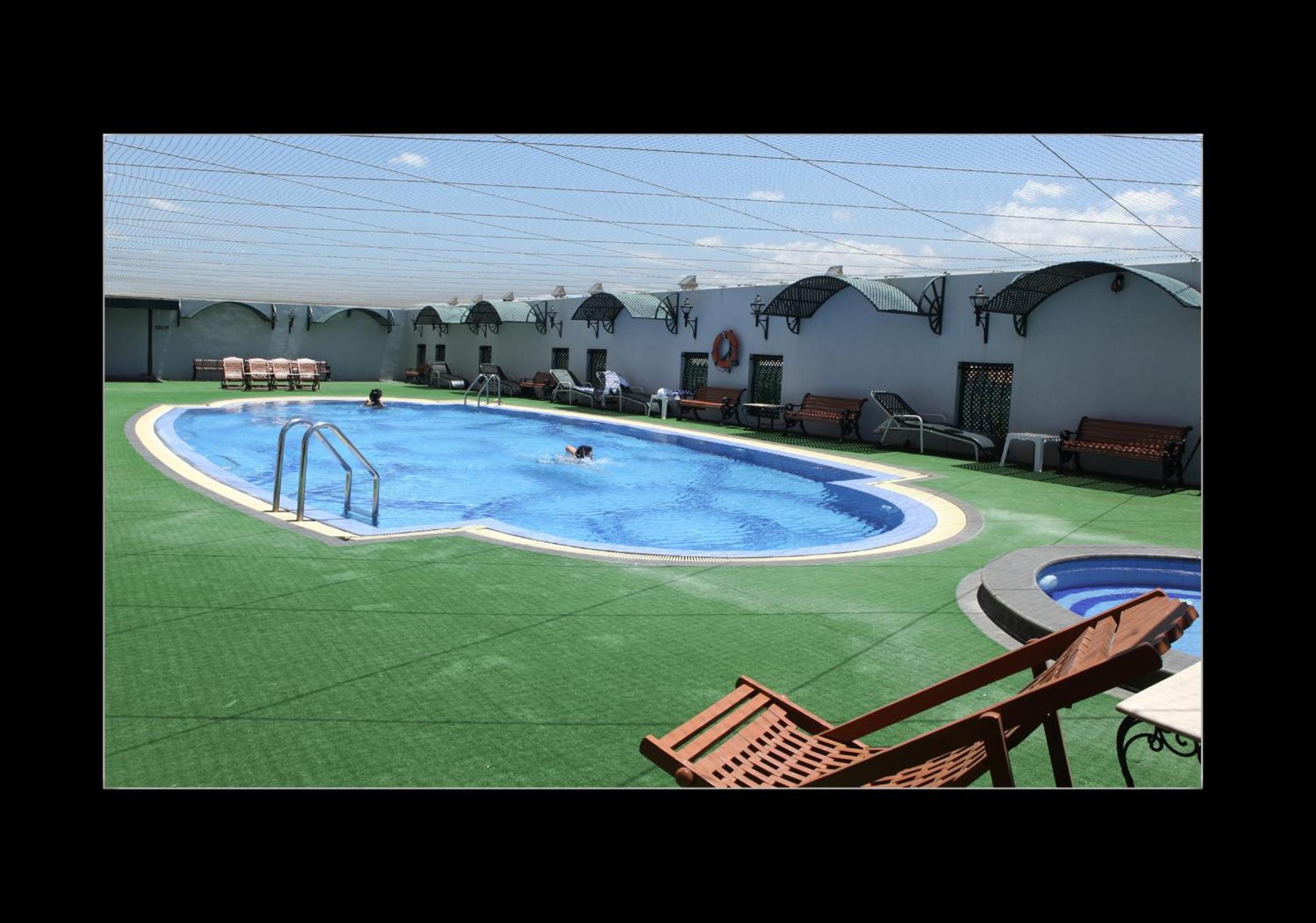 Hotel The Residency Towers 5*