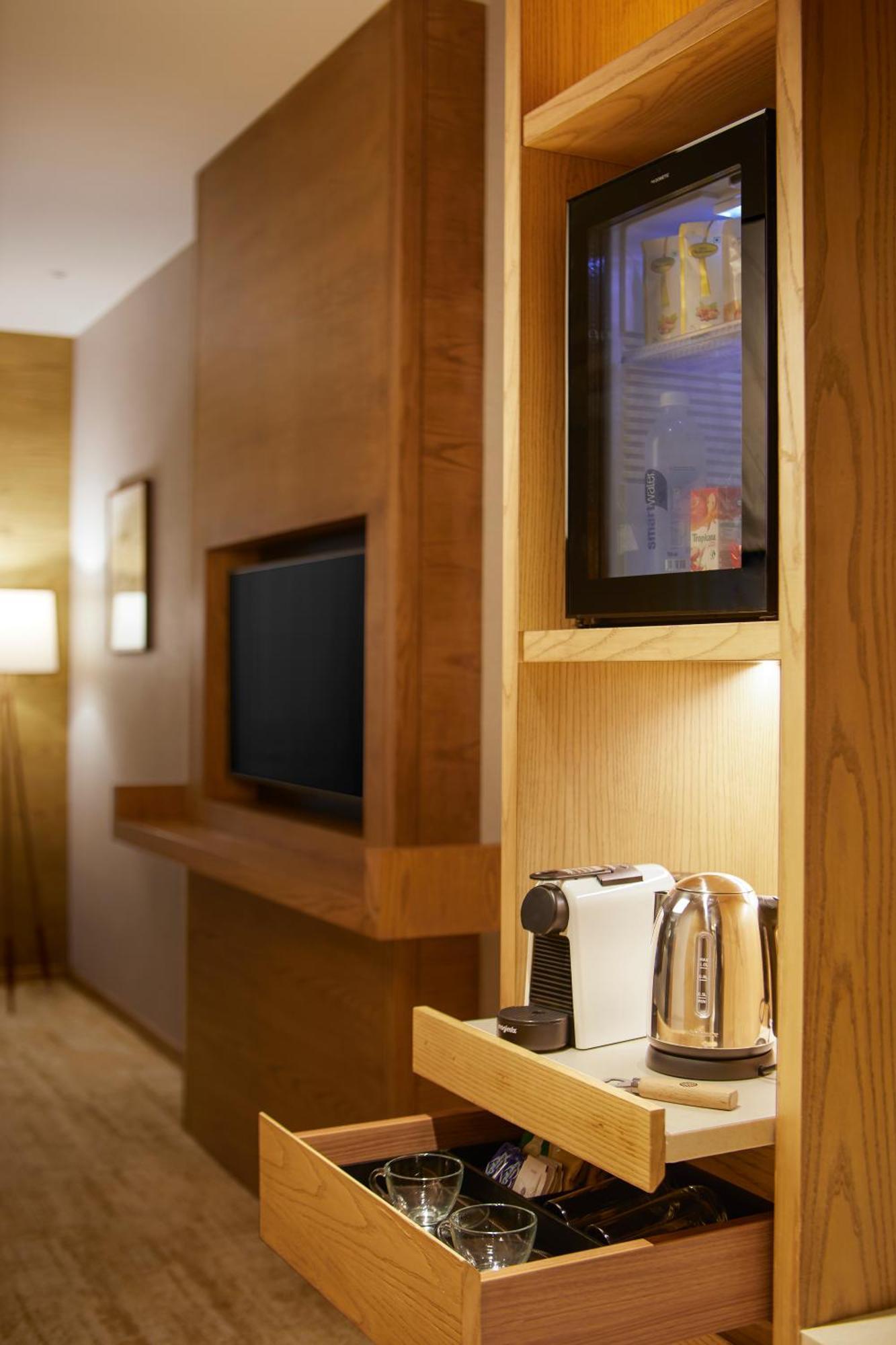 The Residency Towers Hotel 5*